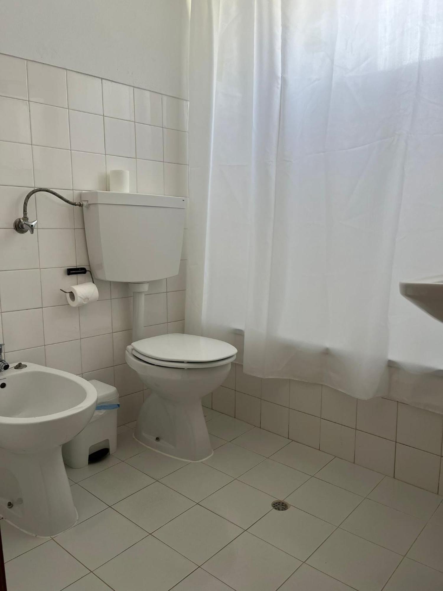 Romeu Bed and Breakfast Quarteira Buitenkant foto
