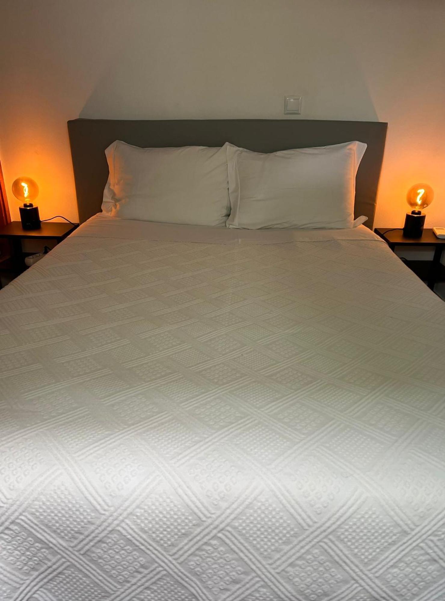Romeu Bed and Breakfast Quarteira Buitenkant foto