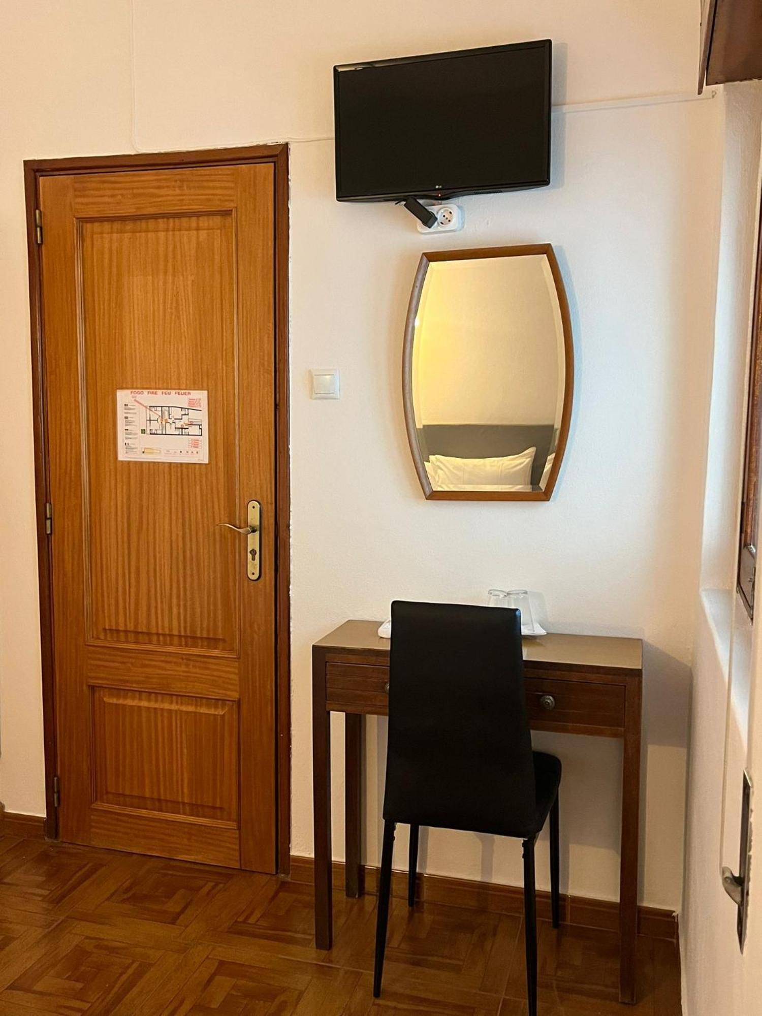 Romeu Bed and Breakfast Quarteira Buitenkant foto